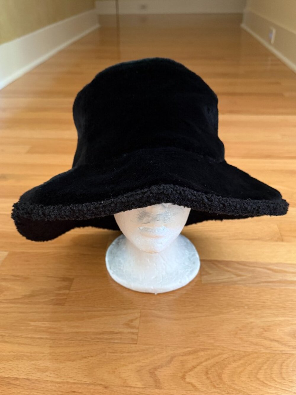 Sprigs Black Faux Fur Reversable Adjustable Hat
